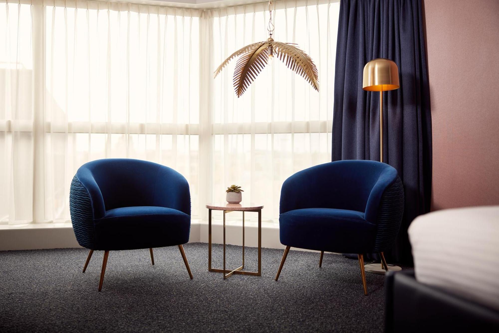Van Der Valk Hotel Brussels Airport Дигем Экстерьер фото