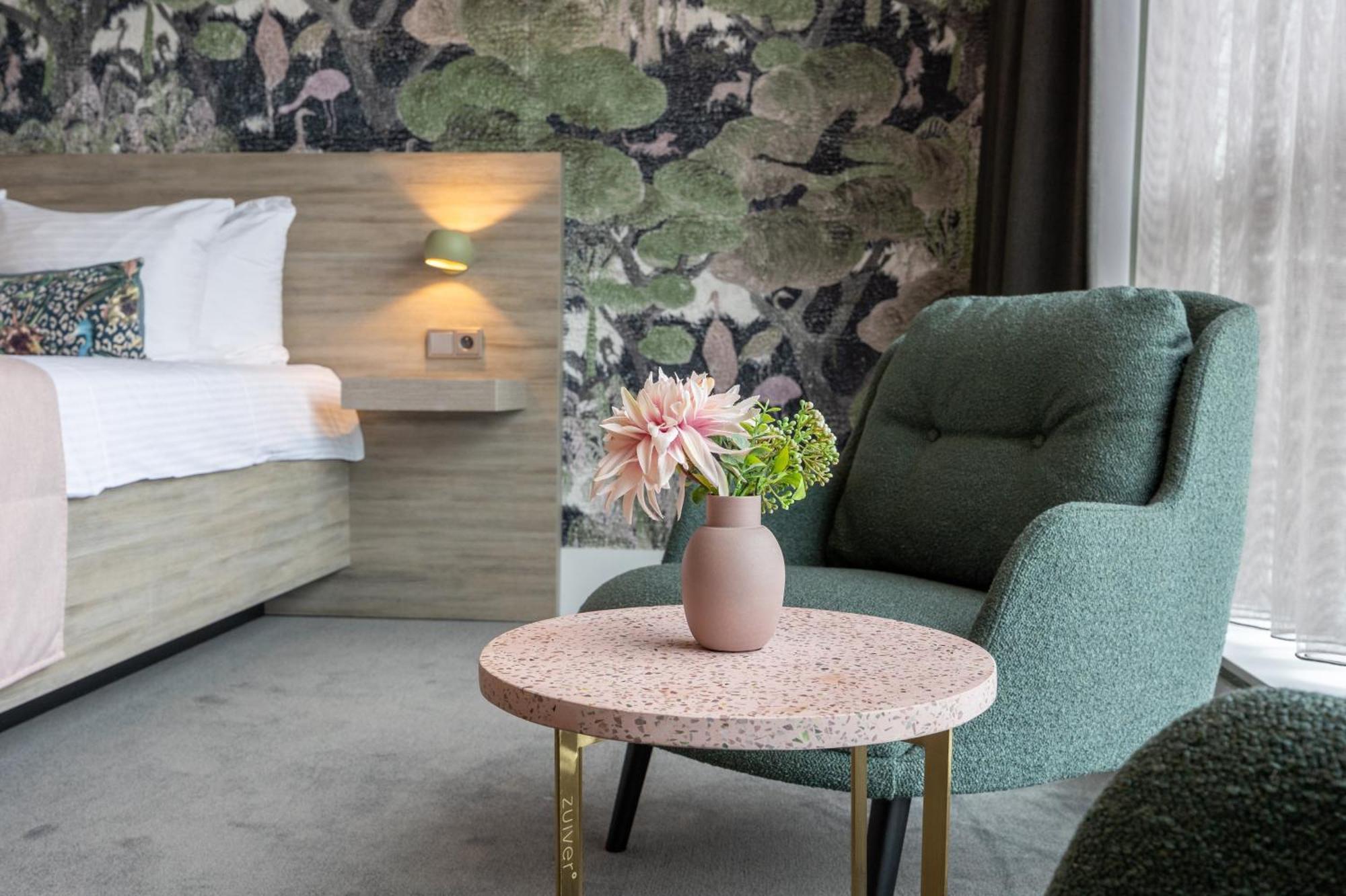 Van Der Valk Hotel Brussels Airport Дигем Экстерьер фото